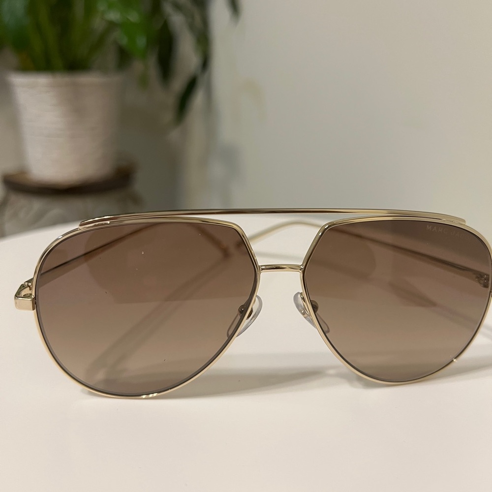 Authentic NWT Marc Jacobs
